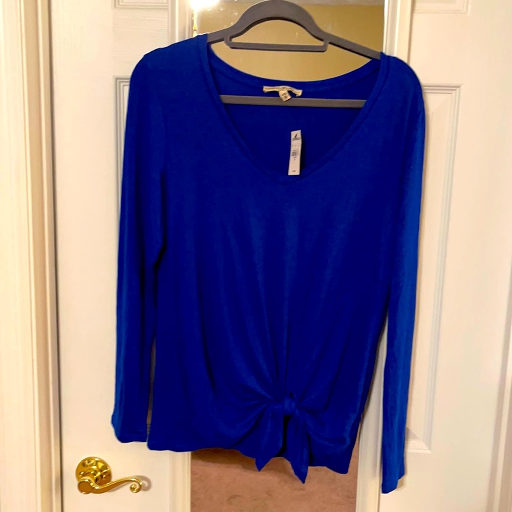 Express One Eleven front tie knot top